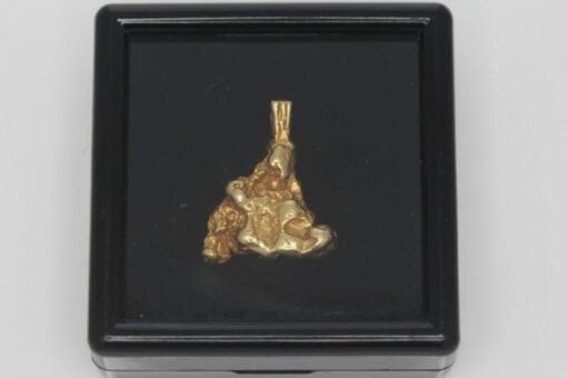 18ct Manufactured Gold Nugget Pendant - 4.14g 8
